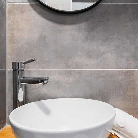 Sacre Coeur Metro Anvers - 9 -2p * Párizs